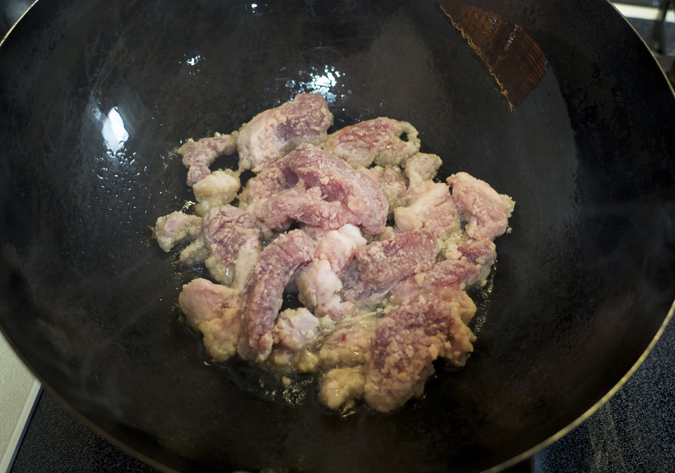 竜田揚げ風　豚肉の卵とじ丼　料理工程