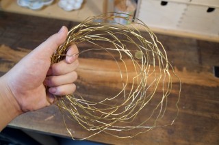 【YouTube】糸ノコで真鍮板をリンゴの皮むきのようにひたすら切っていく